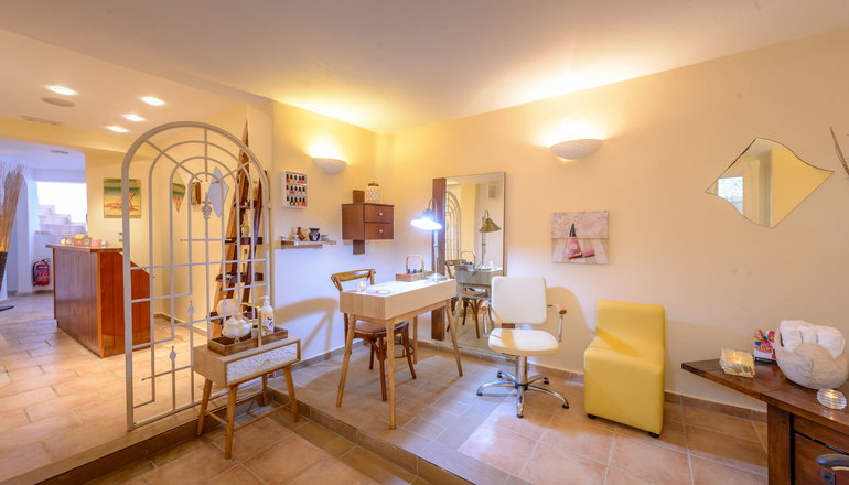 5* Chora Resort Folegandros