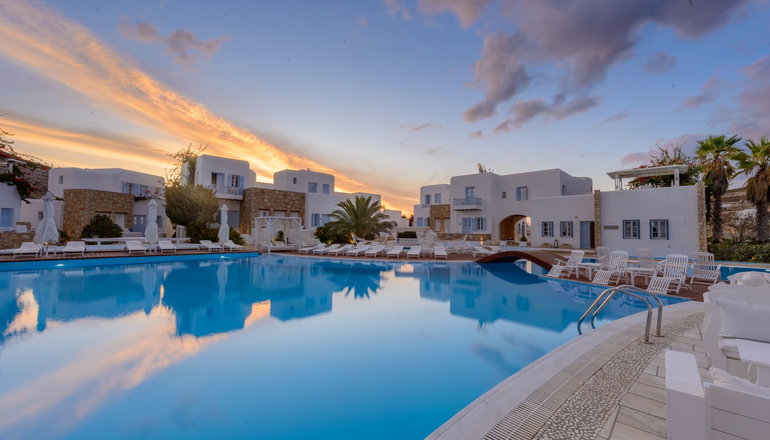 5* Chora Resort Folegandros