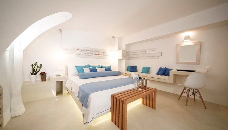 Chroma Suites - Oία, Σαντορίνη