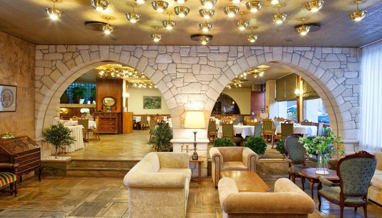 4* Civitel Akali Hotel