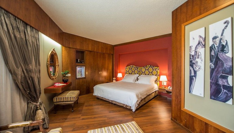 4* Civitel Akali Hotel