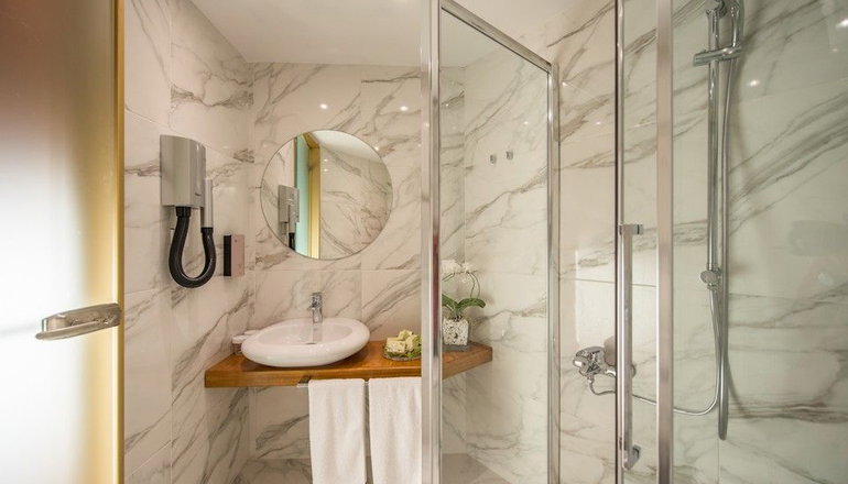 4* Civitel Akali Hotel