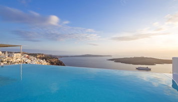 4* Cosmopolitan Suites - Φηρά, Σαντορίνη