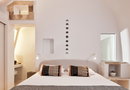 4* Cosmopolitan Suites