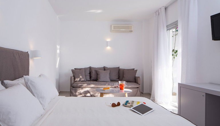4* Dionysos Sea Side Resort