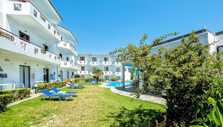 Dolphin Beach Hotel