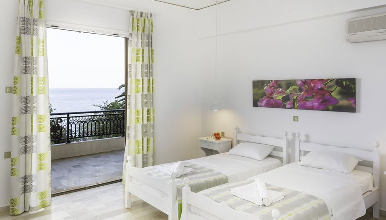 Douka Sea Front Residencies