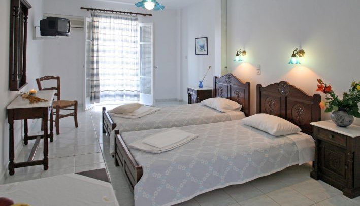 Erato Apartments
