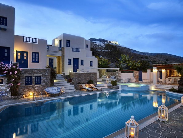 Folegandros Apartments
