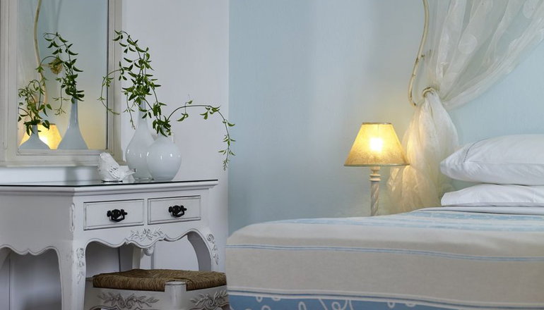 Folegandros Apartments