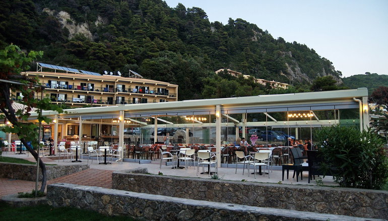Glyfada Beach Hotel