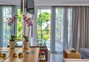 4* Happy Days Hotel