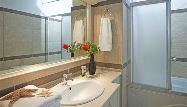 4* Levantes Hotel