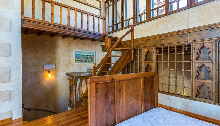 Anassa Estate