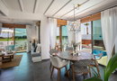 Louis Chris Le Mare Villa
