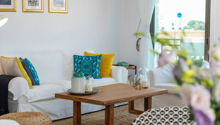 Louis Chris Le Mare Villa