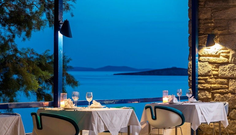 Mykonos Theoxenia, a member of Design Hotels