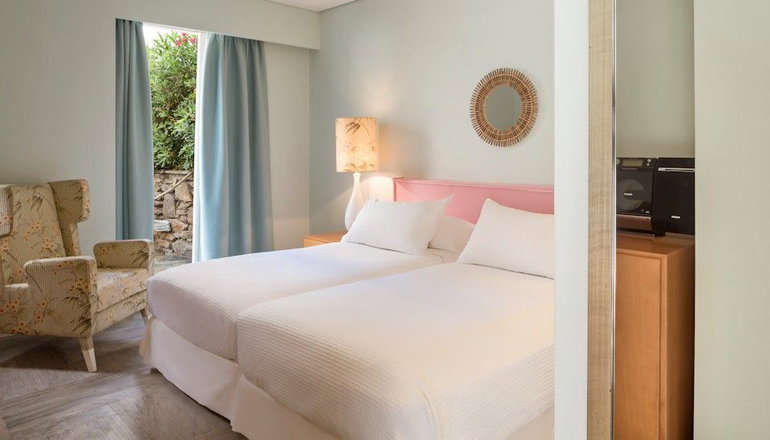 Mykonos Theoxenia, a member of Design Hotels