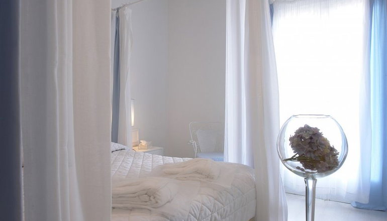 4* Paradise Art Hotel Andros