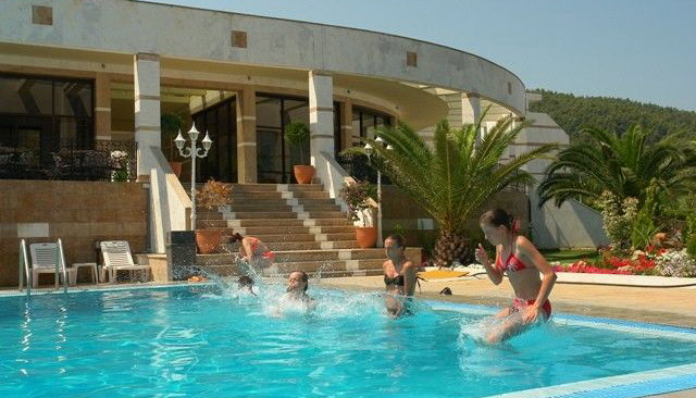 Rema Hotel - Βουρβουρού, Χαλκιδική