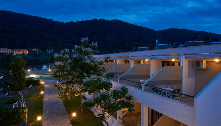 Rema Hotel - Βουρβουρού, Χαλκιδική