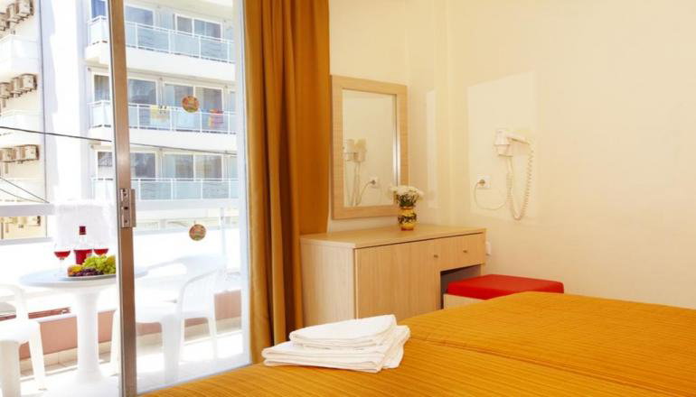 Amaryllis Hotel