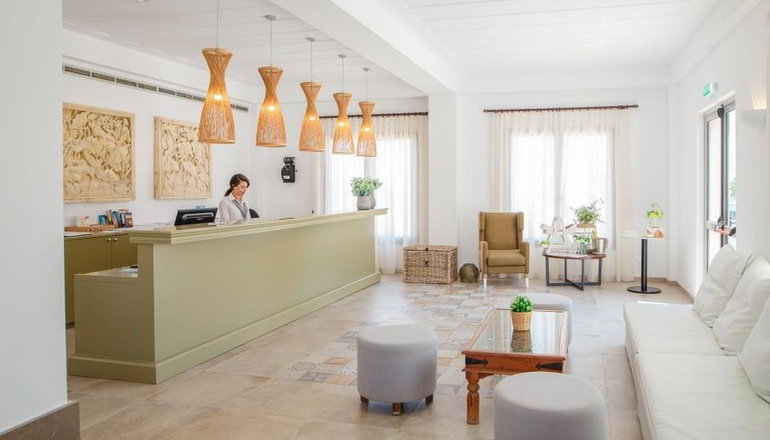 4* Louis St Elias Resort & Waterpark