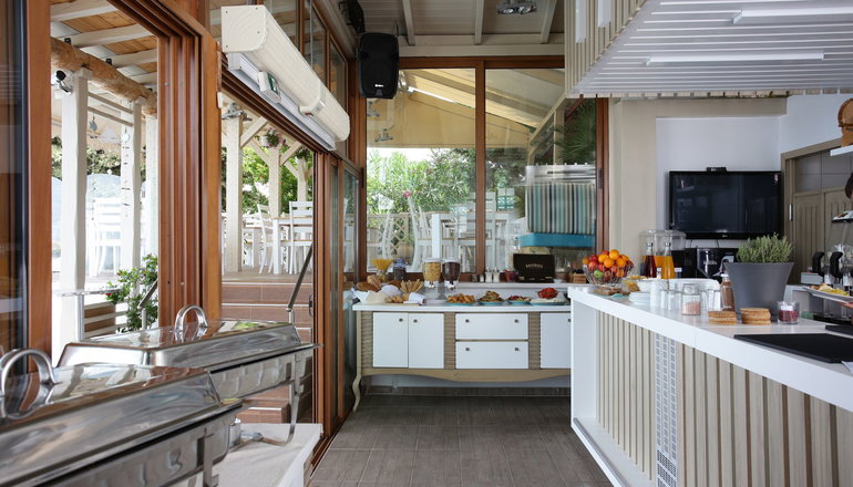 Anny Residence & Suites