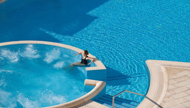 5* The Royal Apollonia Limassol