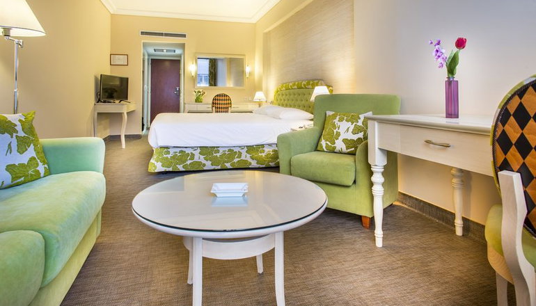4* Airotel Alexandros Hotel