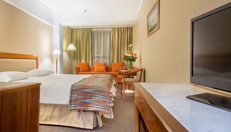 4* Airotel Alexandros Hotel