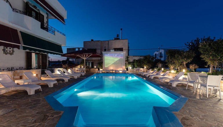 Yianna Hotel
