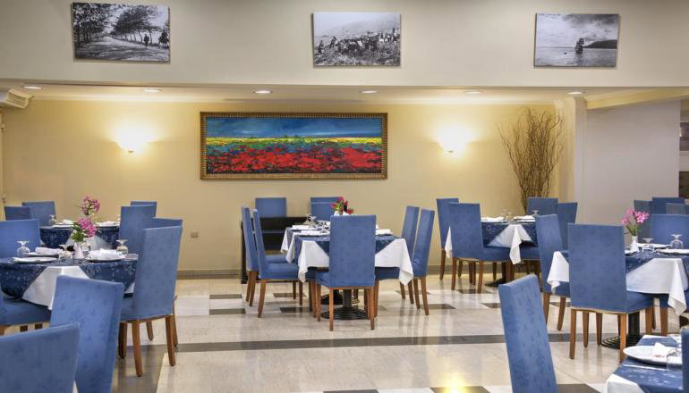 Angelika Pallas Hotel