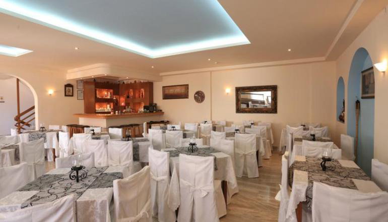 4* Anthoula Village