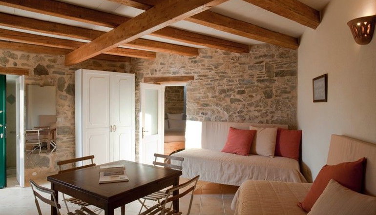 4* Cressa Ghitonia Village