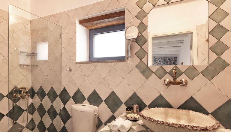 4* Cressa Ghitonia Village