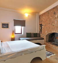 4* Cressa Ghitonia Village