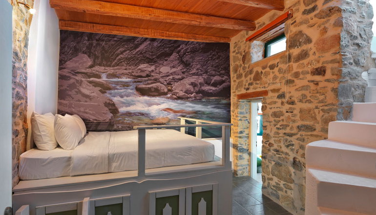 4* Cressa Ghitonia Village
