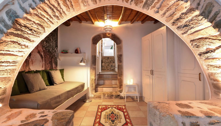 4* Cressa Ghitonia Village
