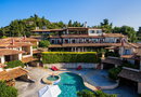Akritas Ef Zin Villas & Suites