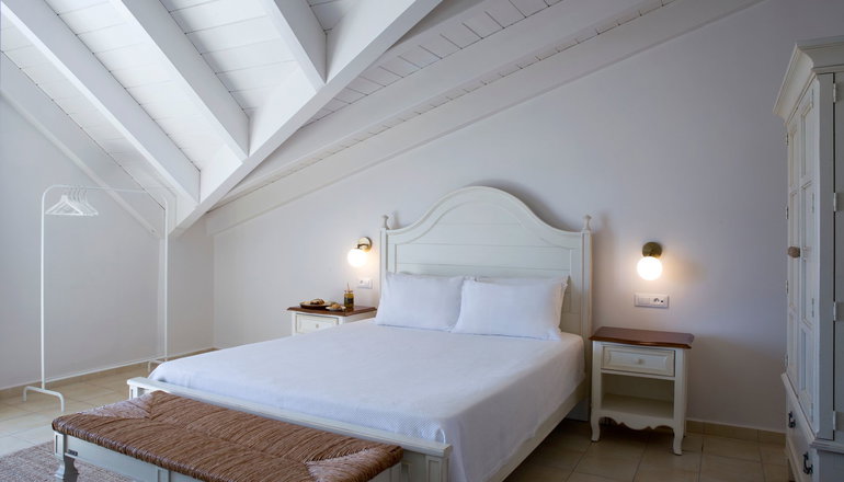4* The Alley Hotel