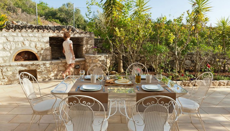 Art Blue Villas