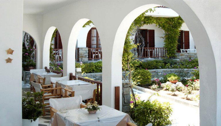 Asterias Hotel