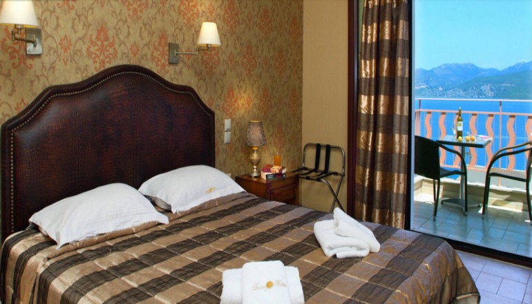 Tesoro Hotel