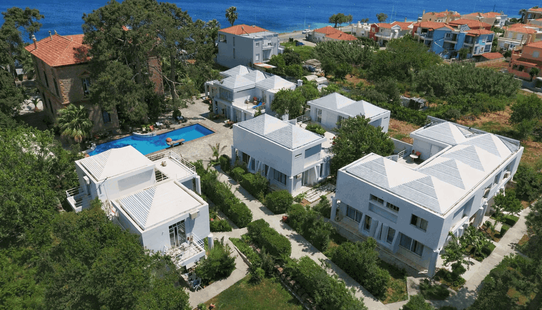 4* Loriet Hotel - Βαρειά, Λέσβος