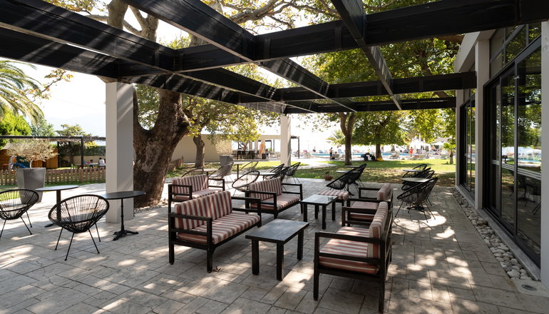 4* Long Beach Resort Hotel - Αίγιο