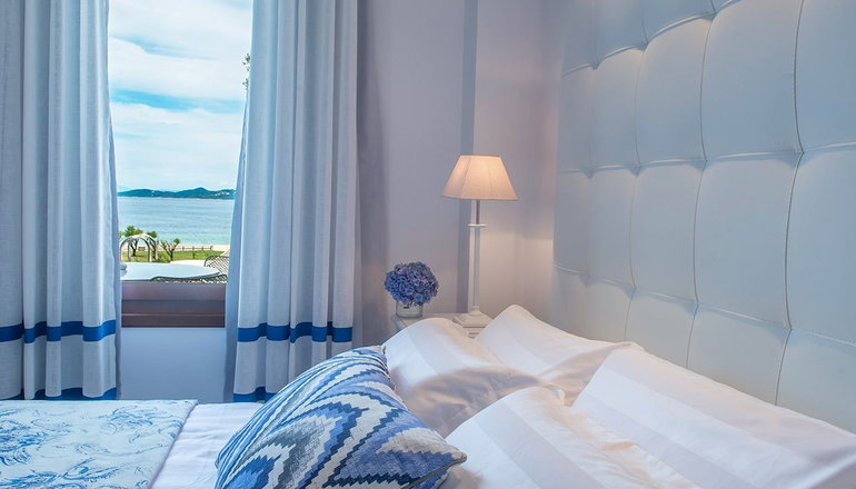 5* Avaton Luxury Beach Resort Relais & Chateaux