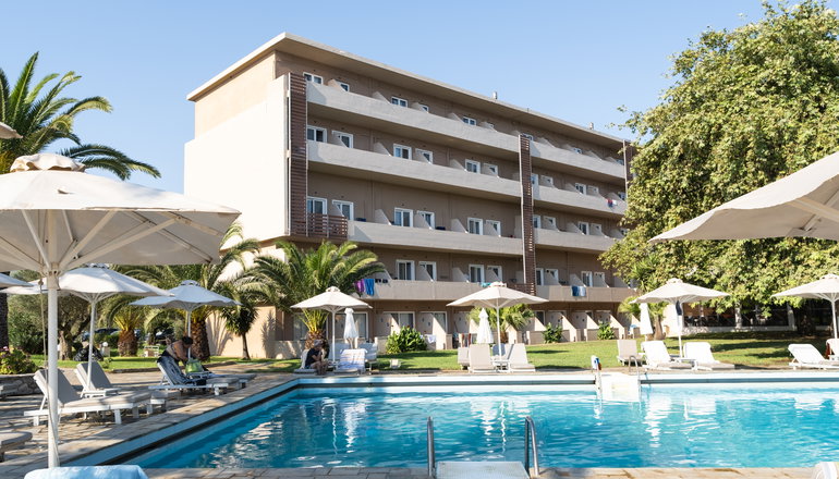 4* Long Beach Resort Hotel - Αίγιο