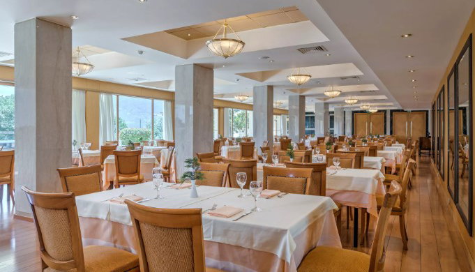 4* Divani Meteora Hotel - Καλαμπάκα