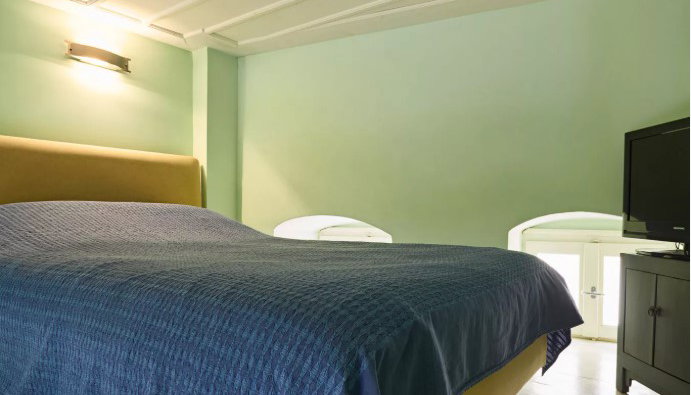 4* Lila Guesthouse - Ερμούπολη, Σύρος